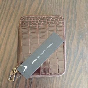 Marc by Marc Jacobs Clutches & Wallets - reserved @kendrag Marc by Marc Jacobs wallet Marc by Marc Jacobs Clutches & Wallets - reserved @kendrag Marc by Marc Jacobs wallet