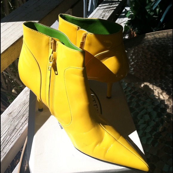 Steve Madden Boots - ❤ SOLD IN BUNDLE