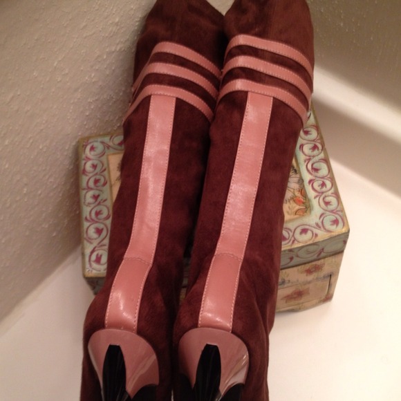 Pink Striped Brown Suede Stiletto Heel Boots - Picture 2 of 4
