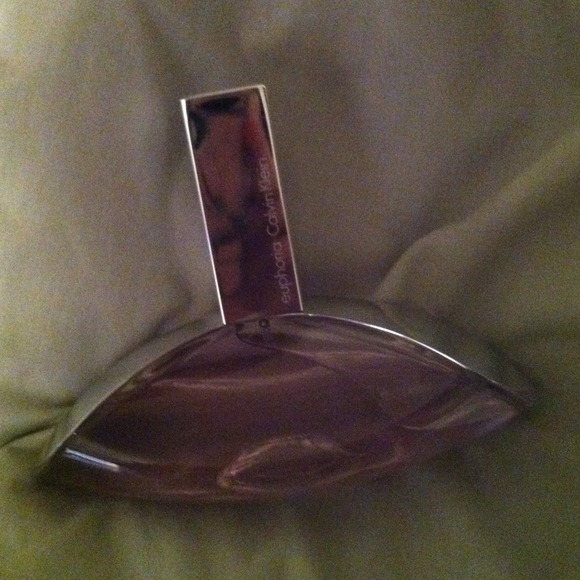 **Reserved for eyaf72690**Calvin Klein 'Euphoria'