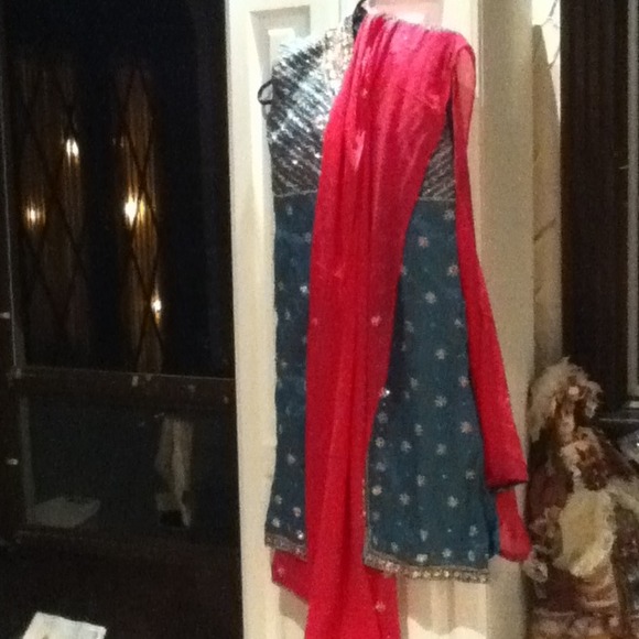✂💵Stunning Indian outfit salwar Kameez