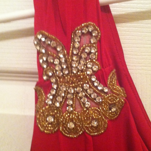 Top - Picture 2 of 4