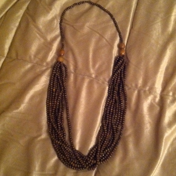 Awesome beaded necklace!!