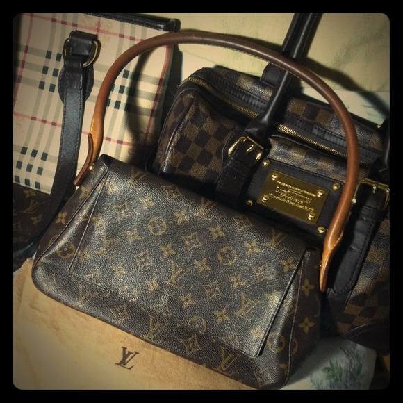 Louis Vuitton Handbags - 😍😍Authentic Louis Vuitton !! 💋💋💋