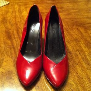 👠Red Aldo Pumps 👠