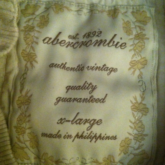 Abercrombie Sweater - Picture 3 of 4