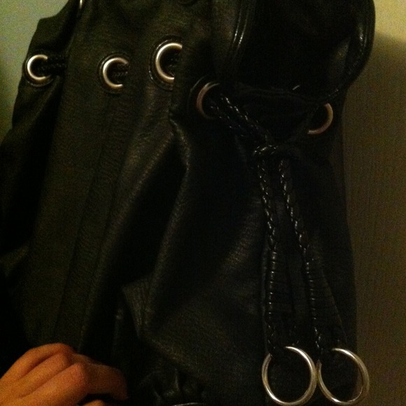 Black purse - Picture 2 of 4