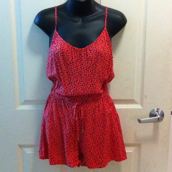 H&M super cute romper, great color