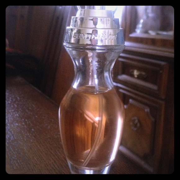 Avon Bond Girl 007