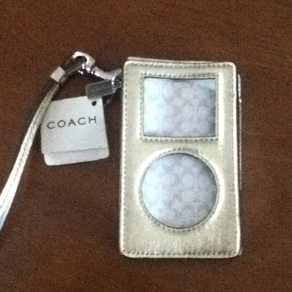 BNWT Coach classic iPod case