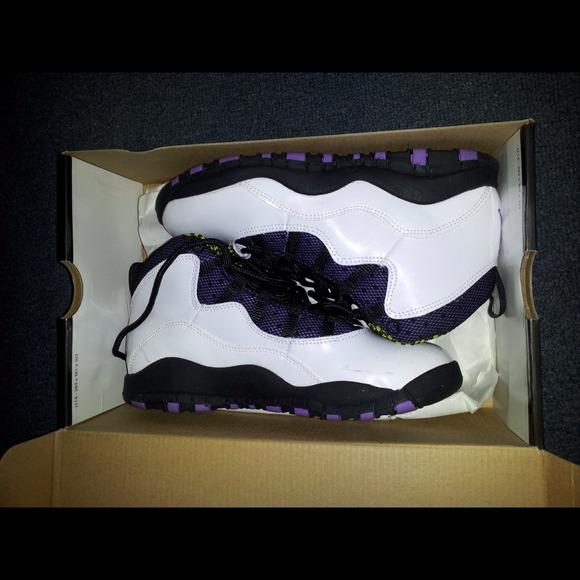 🔴SOLD🔴 Jordan 10 Retro