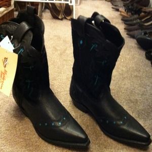 Leather cowboy boots