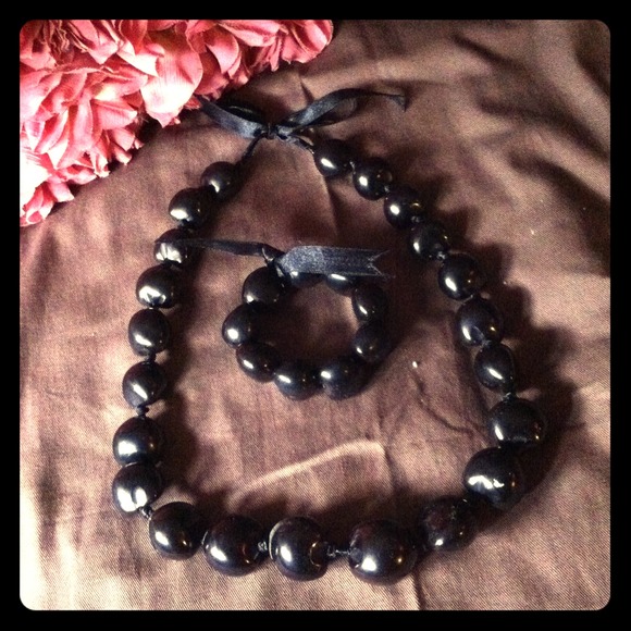 Bracelet N Necklace