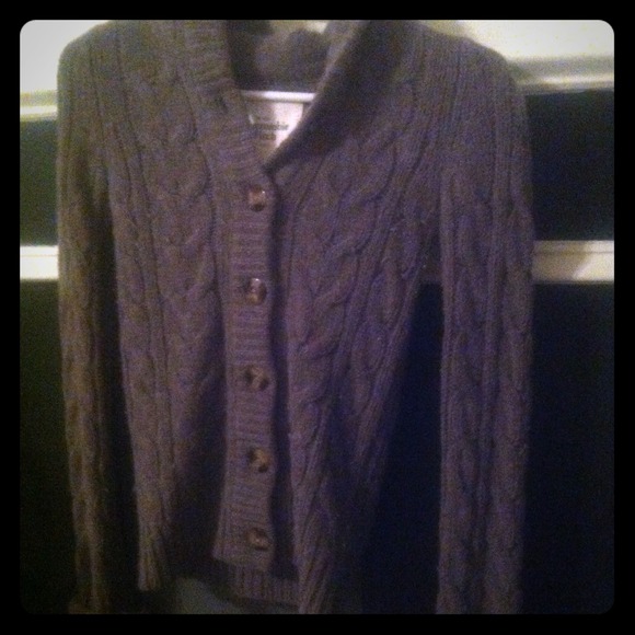 Abercrombie & Fitch Sweater