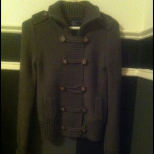 Hunter green sweater!