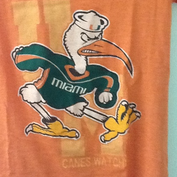 U-Miami vneck graphic t - Picture 2 of 2