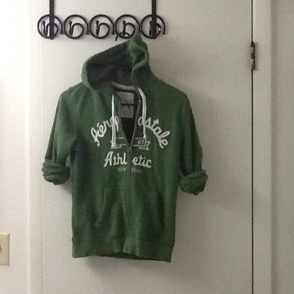 Green Aeropostale hoodie. - Picture 1 of 2