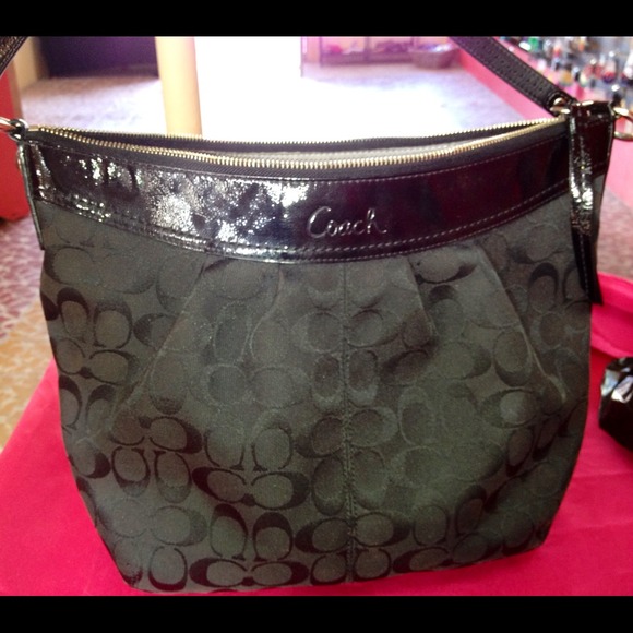 Coach shoulder bag