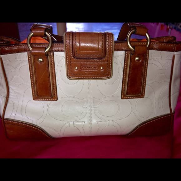 Coach handbag - Picture 2 of 3