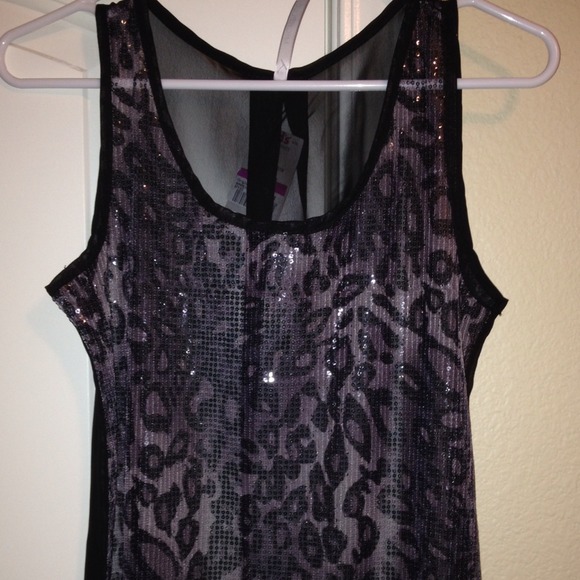 Small sequin leopard top
