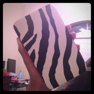 💥REDUCED PRICE💥 Zebra print Wallet/Card Holder