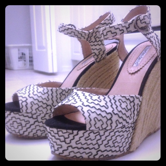 Never worn Charles David Wedges!!