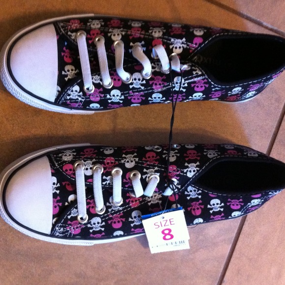 Women's sneakers