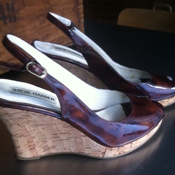 Steve Madden Wedges