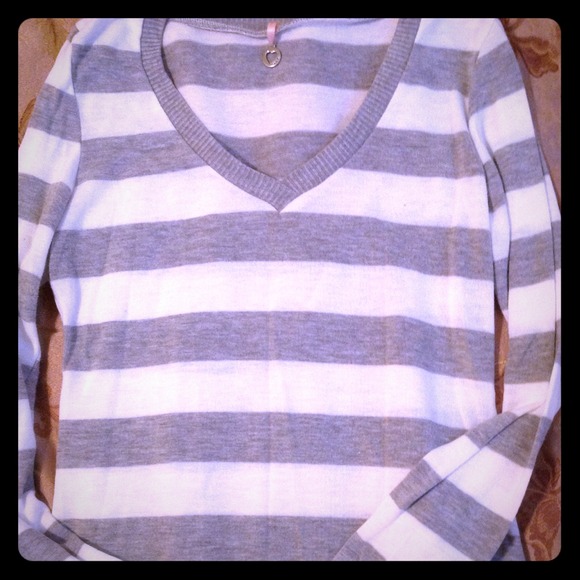 Long sleeve sweater