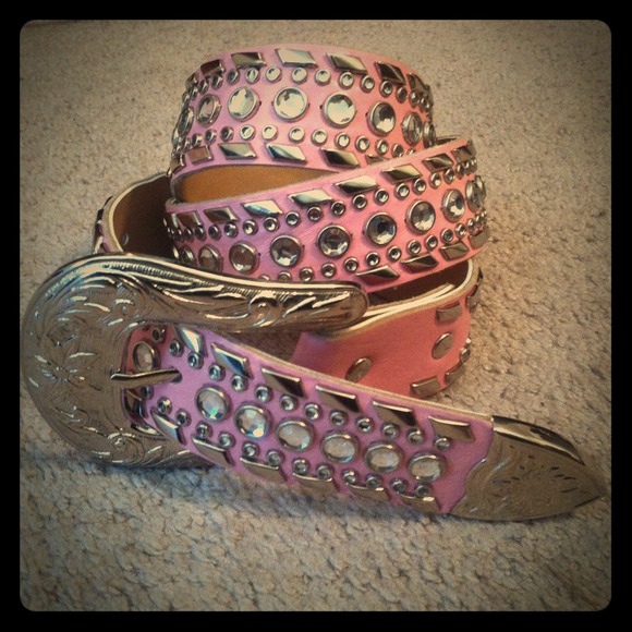 💛*SOLD*Pink sparkle western belt