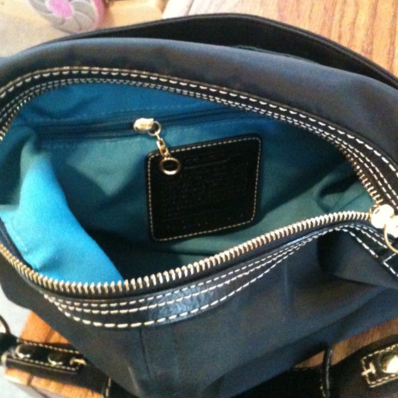 COACH black purse/ blue inside - Picture 2 of 4