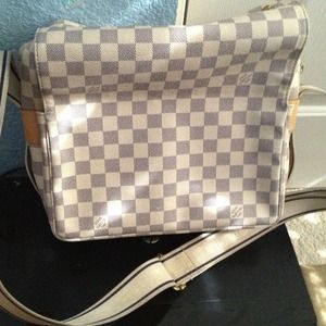 Louis Vuitton Naviglio messenger bag