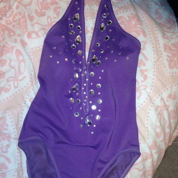 One piece bedazzled swimsuit! Size 2/4