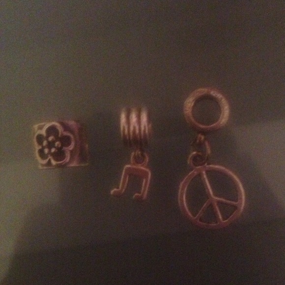 AUTHENTIC PANDORA BEADS.