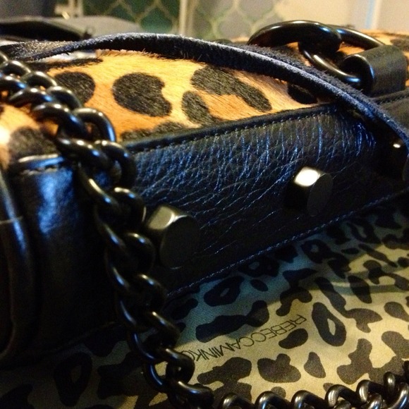 SOLD! NWT Cheetah Rebecca Minkoff Mac Clutch - Picture 2 of 4