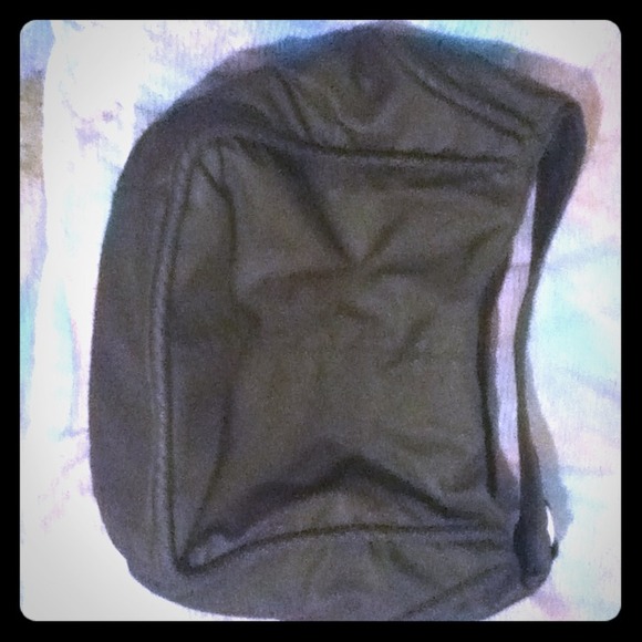 Brown Pursr