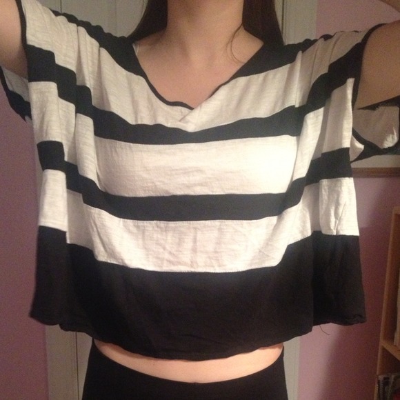striped top