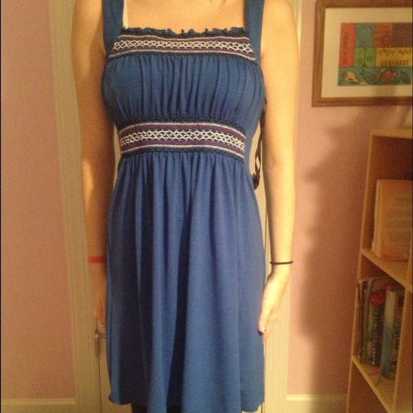 blue dress