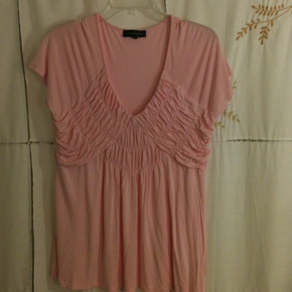 Pretty pink top - Picture 1 of 2