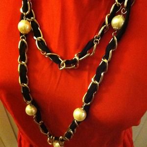 Forever 21 Accessories - Chanel inspired necklace Forever 21 Accessories - Chanel inspired necklace