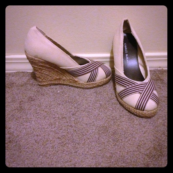 Tab wedges (brand new) - Picture 1 of 1