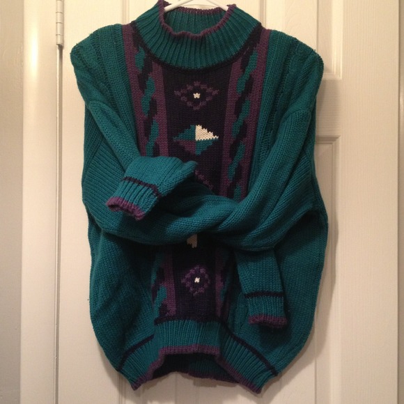 SOLD Aztec-inspired sweater. - Picture 2 of 3