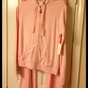 New With Tags:soft pink, light velour jogging suit