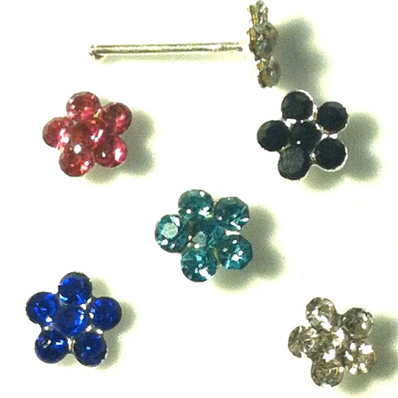New! Gem flower nose ring stud