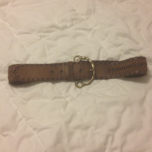 Linea Pelle collection belt