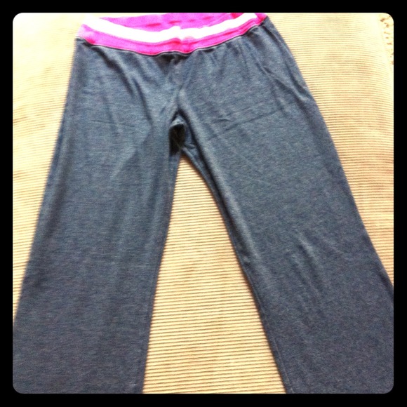 Yoga pants