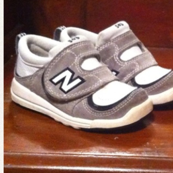 New balance shoes
