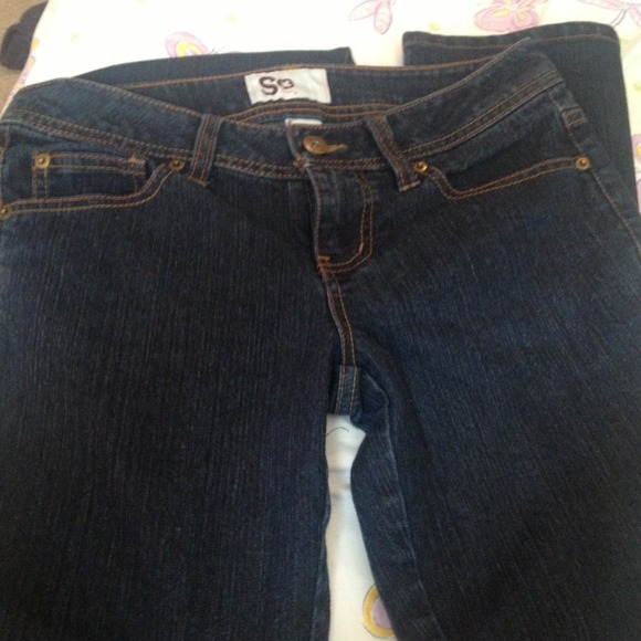 jeans - Picture 2 of 3