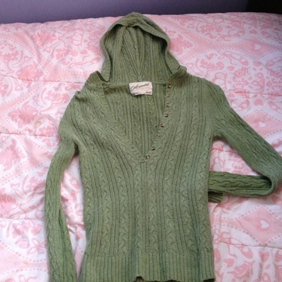Aeropostale green hoodie sweater