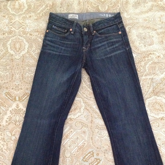 gap sexy boot-cut jeans